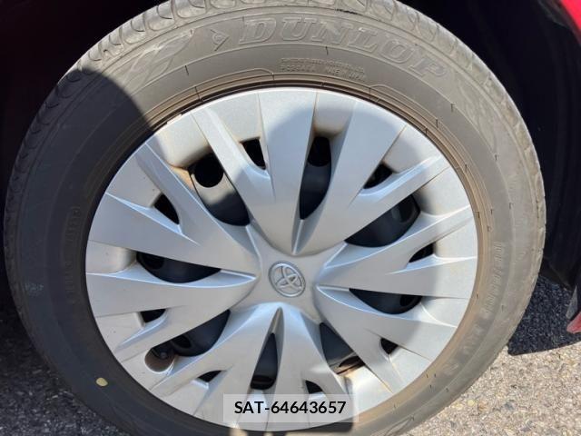 Toyota YARIS 2022-10 7621595-4