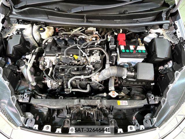 Toyota YARIS 2022-03 7621596-17