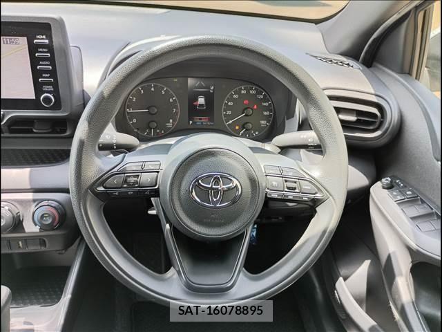 Toyota YARIS 2020-05 7621602-18