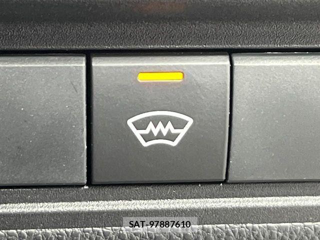 Toyota YARIS 2024-08 7621594-4