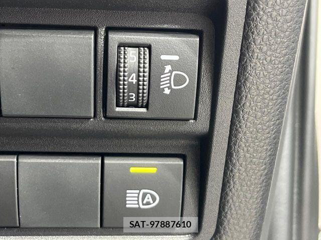 Toyota YARIS 2024-08 7621594-7