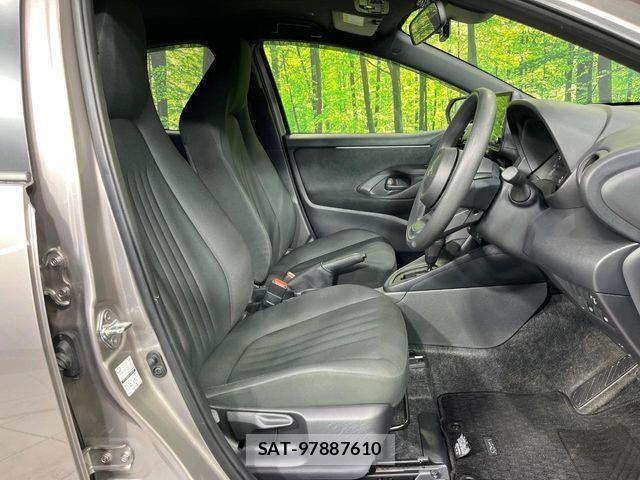 Toyota YARIS 2024-08 7621594-8