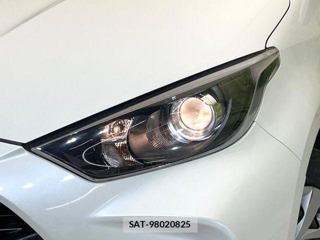 Toyota YARIS 2022-08 7621600-11