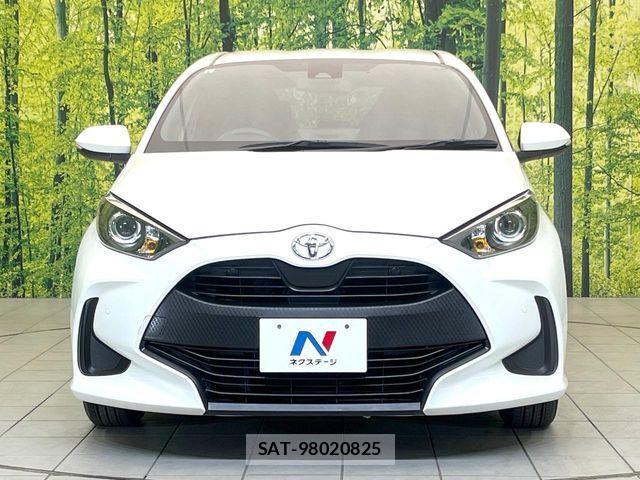 Toyota YARIS 2022-08 7621600-13