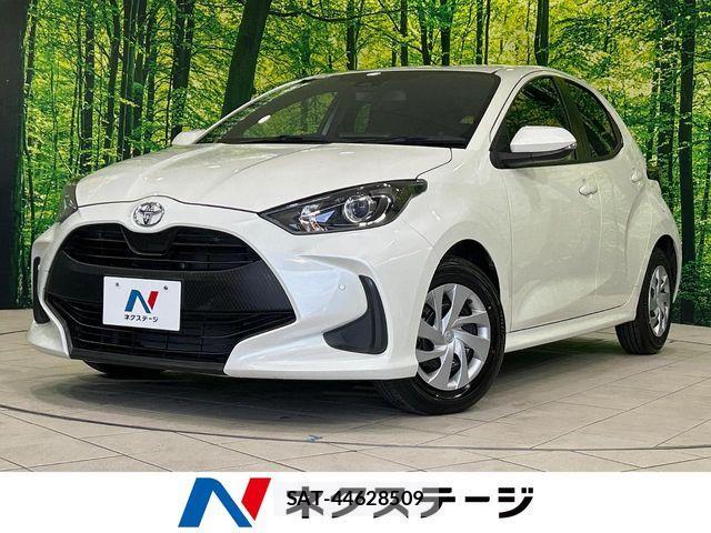 Toyota YARIS 2022-08 7621599-0