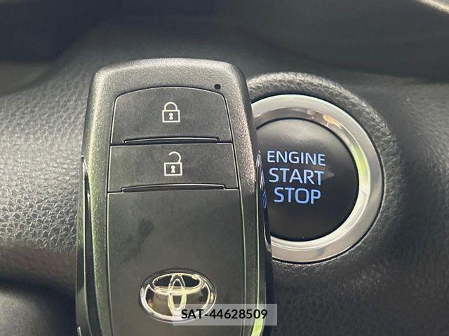 Toyota YARIS 2022-08 7621599-5