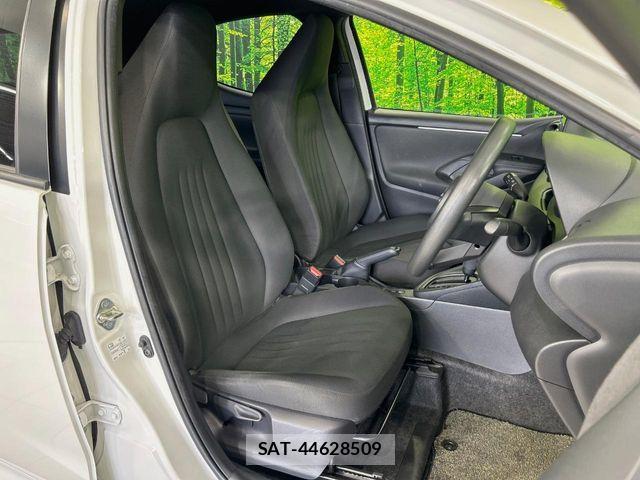 Toyota YARIS 2022-08 7621599-7