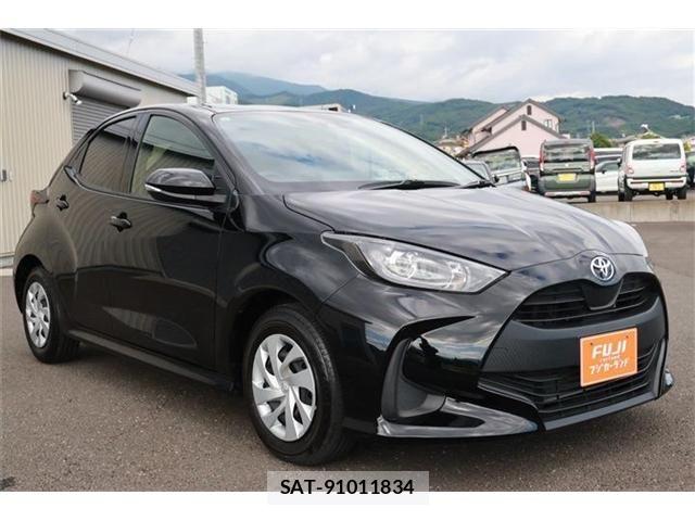 Toyota YARIS 2023-01 7621597-16