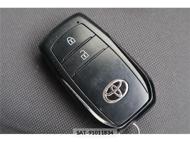 Toyota YARIS 2023-01 7621597-21