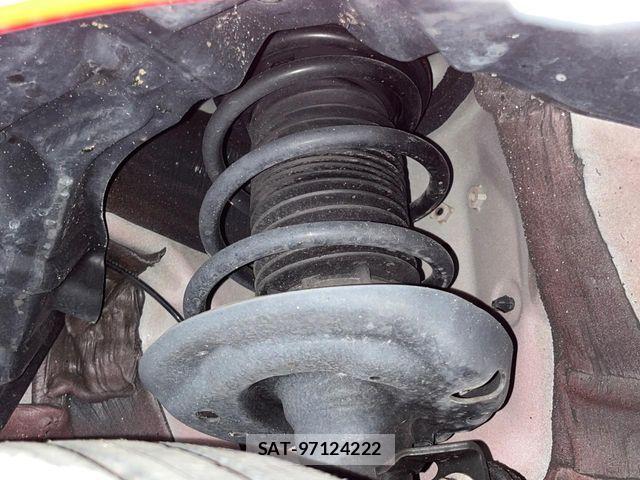 Toyota YARIS 2020-05 7621601-19
