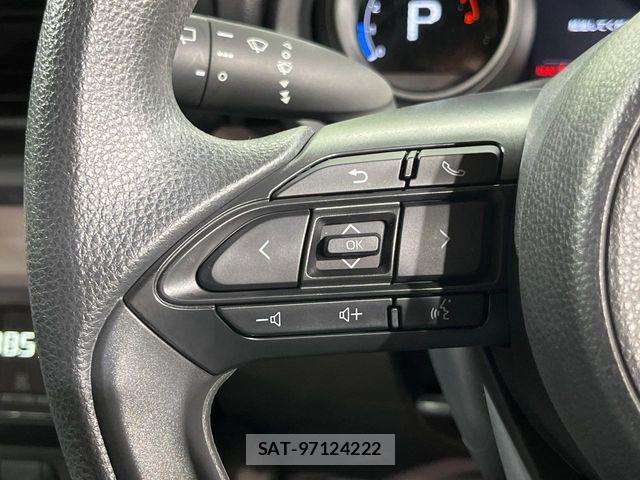 Toyota YARIS 2020-05 7621601-5