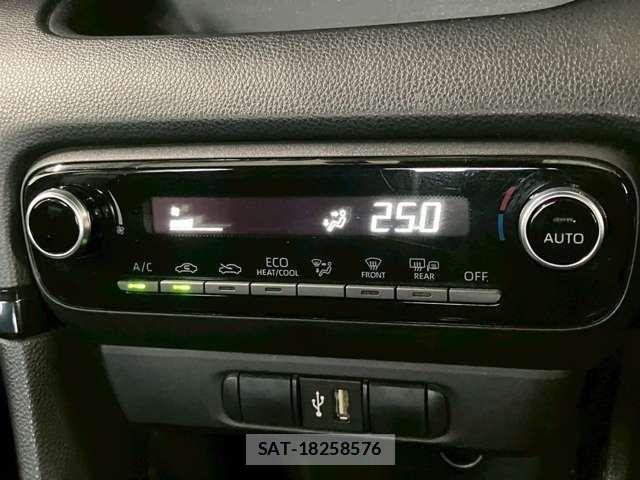 Toyota YARIS 2021-06 7621598-10