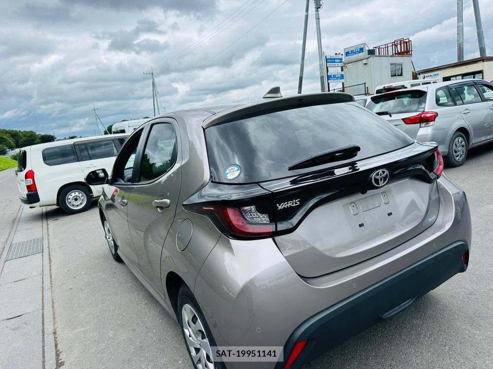 Toyota YARIS 2024-05 7638780-2