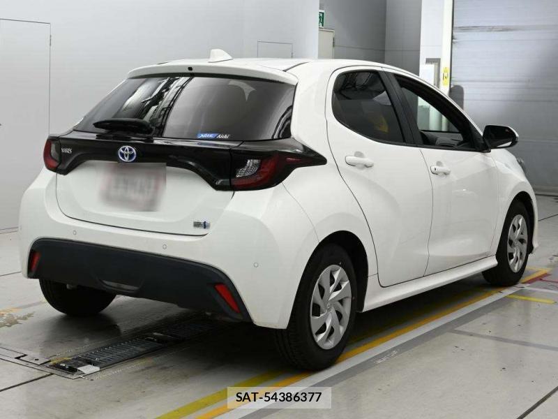 Toyota YARIS 2021-06 7633711-1