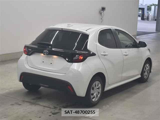 Toyota YARIS 2024-06 7681082-2