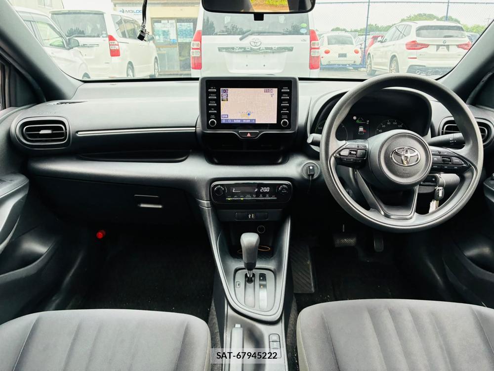 Toyota YARIS 2021 6987736-12