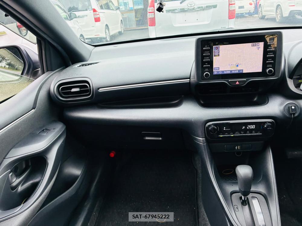Toyota YARIS 2021 6987736-17
