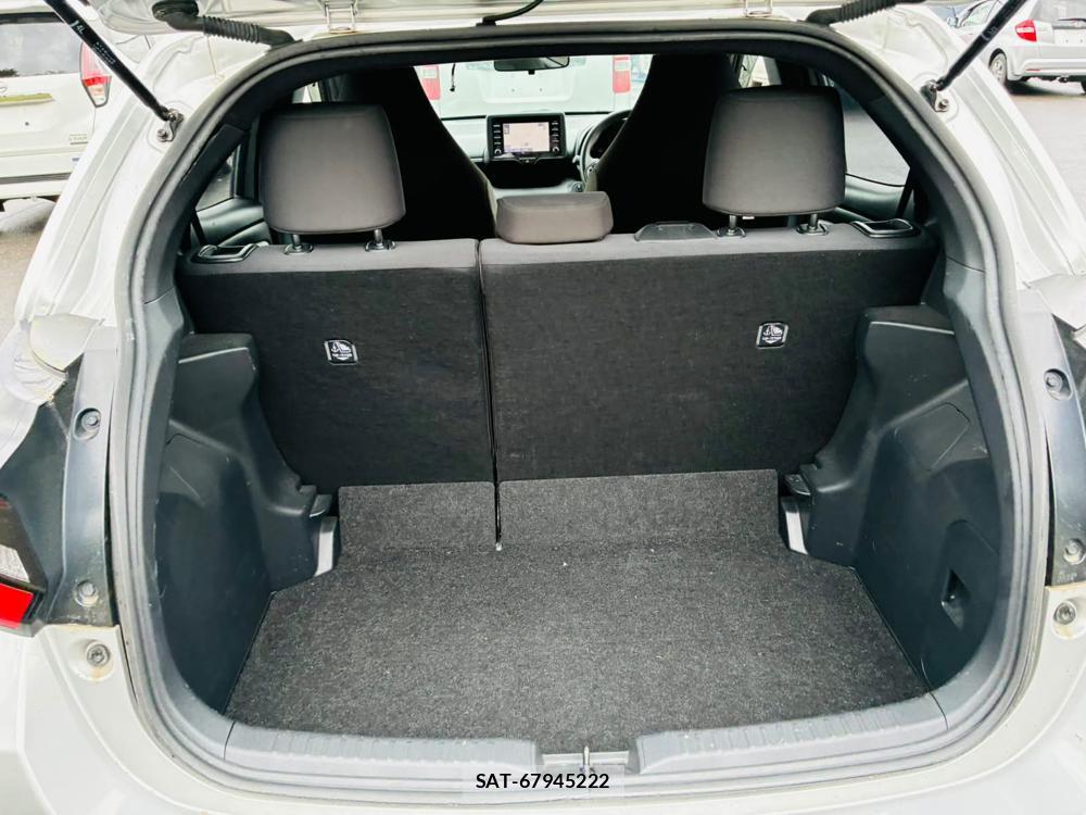 Toyota YARIS 2021 6987736-25