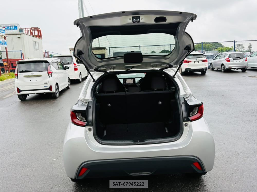 Toyota YARIS 2021 6987736-26