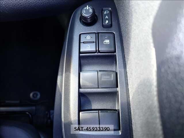 Toyota YARIS 2020-09 7731142-14