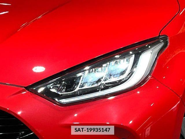 Toyota YARIS 2020-03 7731131-11