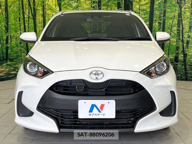 Toyota YARIS 2020-07 7731144-13