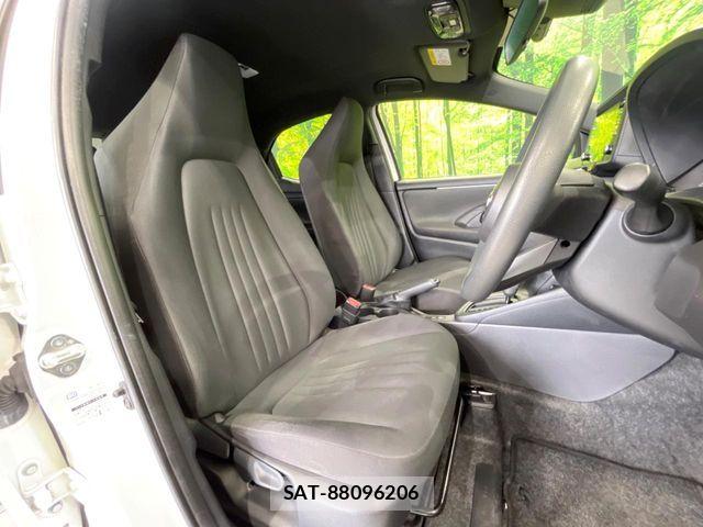 Toyota YARIS 2020-07 7731144-7