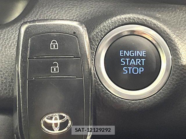 Toyota YARIS 2020-07 7731143-5