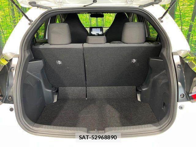 Toyota YARIS 2021-06 7731141-9