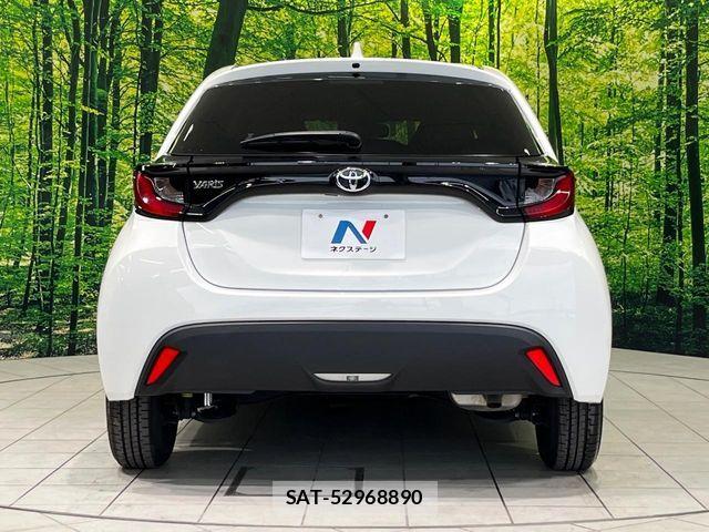Toyota YARIS 2021-06 7731141-14