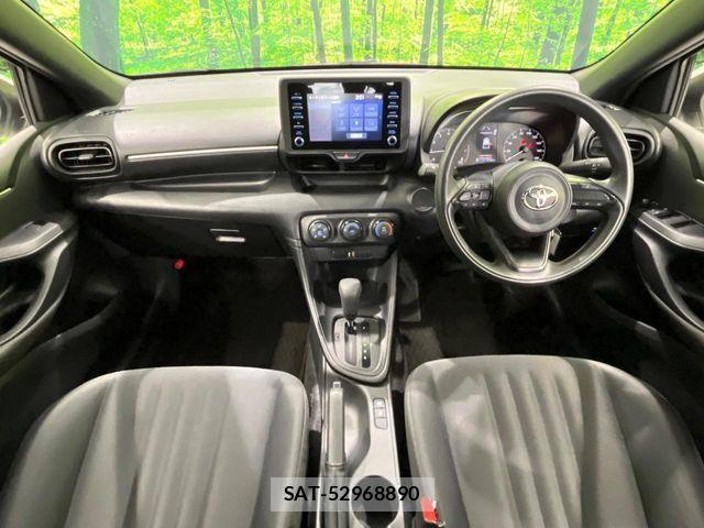 Toyota YARIS 2021-06 7731141-1