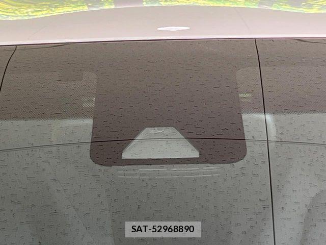 Toyota YARIS 2021-06 7731141-2