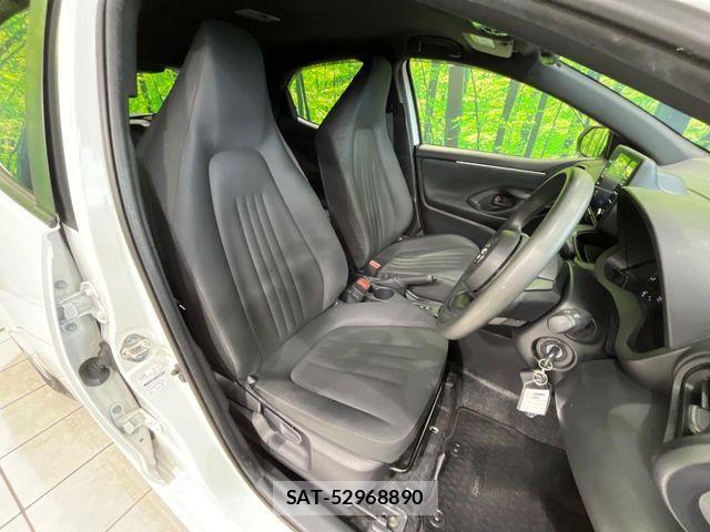 Toyota YARIS 2021-06 7731141-7