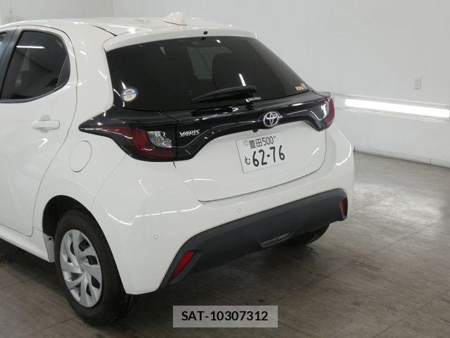 Toyota YARIS 2021-05 7731149-10