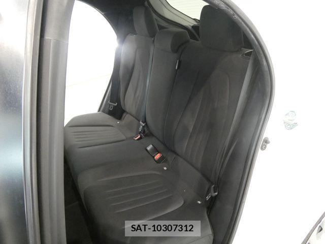 Toyota YARIS 2021-05 7731149-19