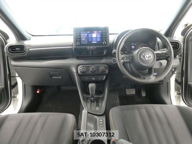 Toyota YARIS 2021-05 7731149-2
