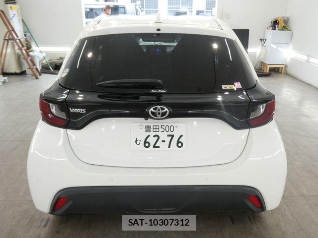 Toyota YARIS 2021-05 7731149-3