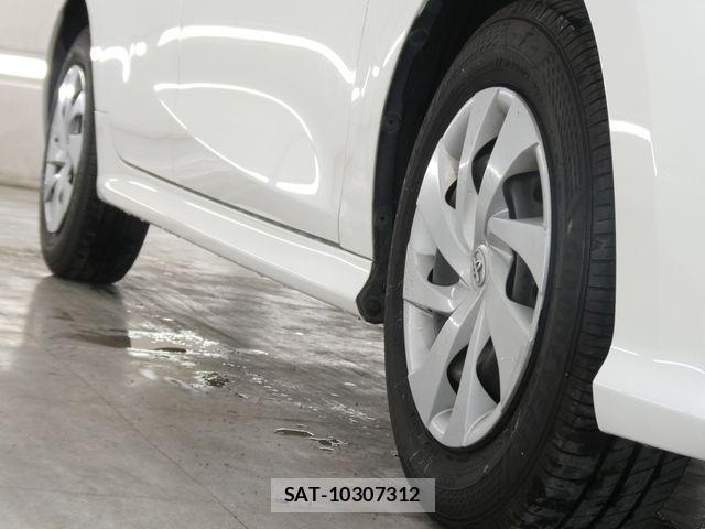 Toyota YARIS 2021-05 7731149-7