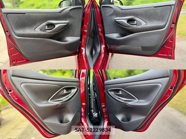 Toyota YARIS 2026-06 7731124-12