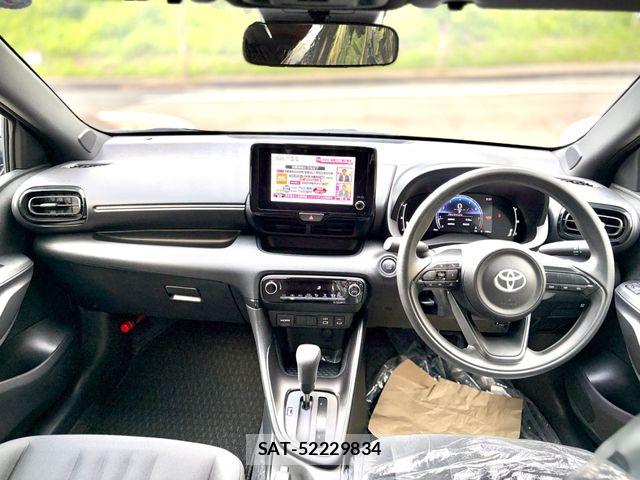 Toyota YARIS 2026-06 7731124-6
