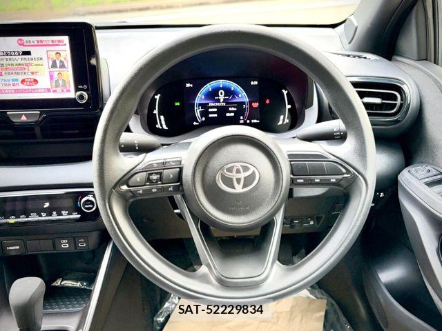 Toyota YARIS 2026-06 7731124-8