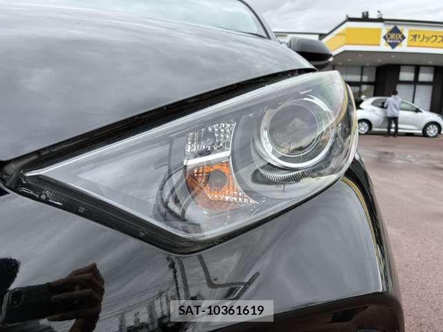 Toyota YARIS 2021-02 7731148-5
