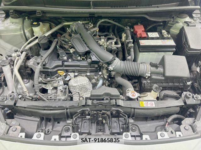 Toyota YARIS 2023-06 7731140-17