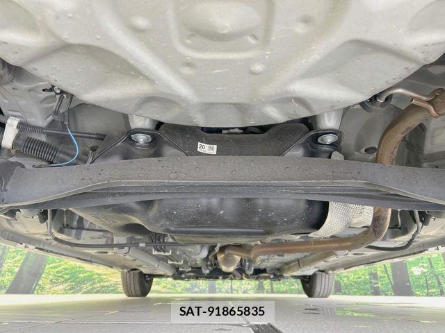 Toyota YARIS 2023-06 7731140-18