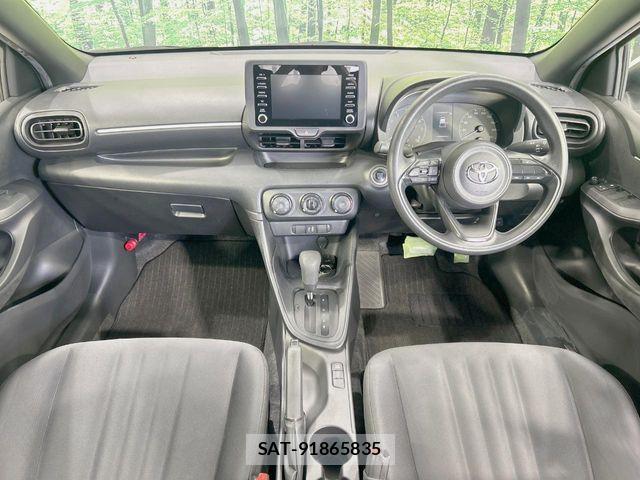 Toyota YARIS 2023-06 7731140-1