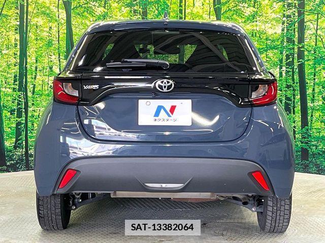 Toyota YARIS 2024-08 7731133-14