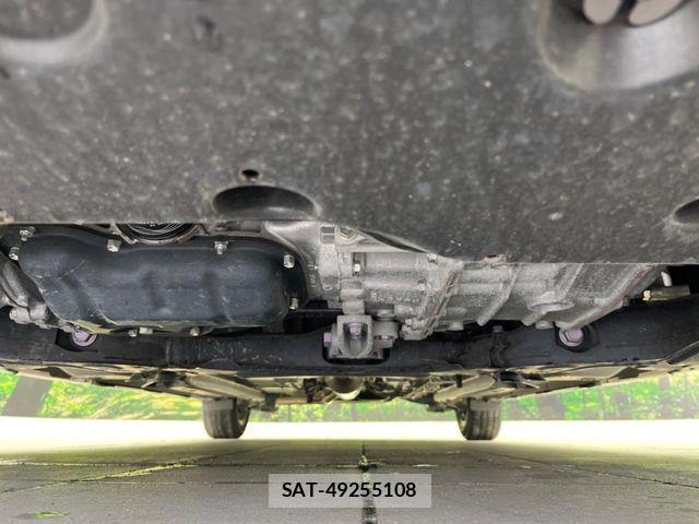 Toyota YARIS 2021-06 7731122-18