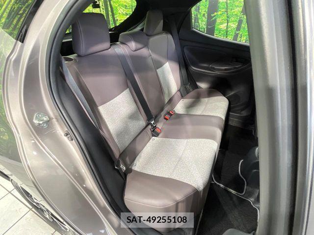 Toyota YARIS 2021-06 7731122-8
