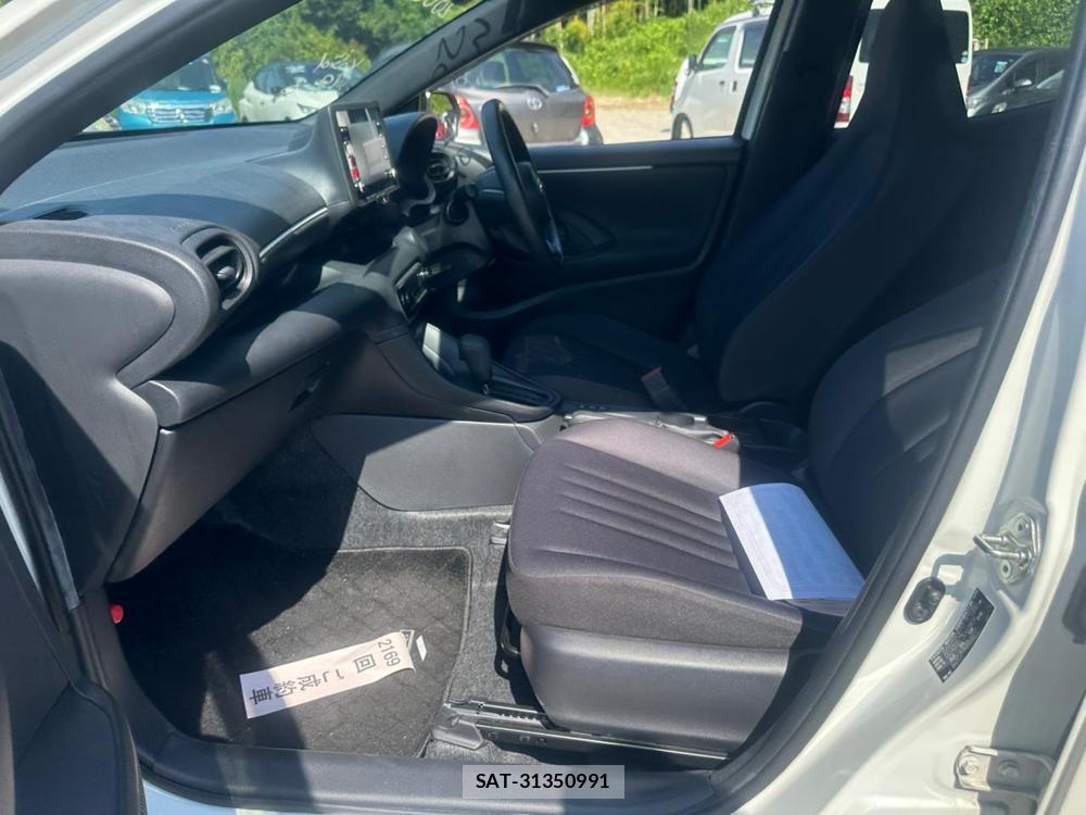 Toyota YARIS 2021 7332878-10