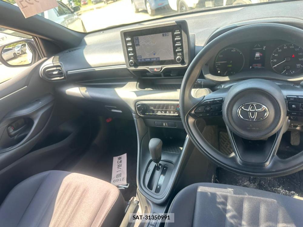 Toyota YARIS 2021 7332878-16